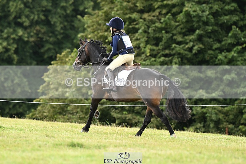 240825X-103048-31124 - 70cm XC 10.00 to 11.00