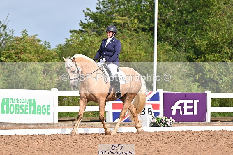 240817A-094548-06713 - 102-Chloe.Walton-Haytors.Lord.of.the.Dance