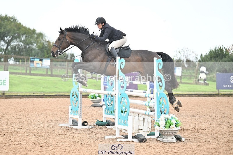 251003-120723-00642 - Cls 2 Newcomers and 1.10m