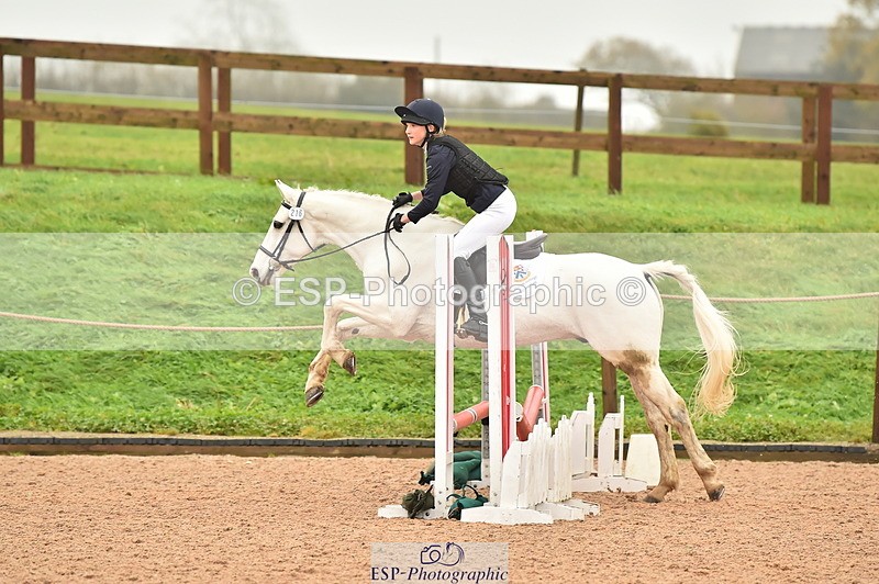 231118A-092408-00816 - Cls 16+17 Club and Schools 60cm