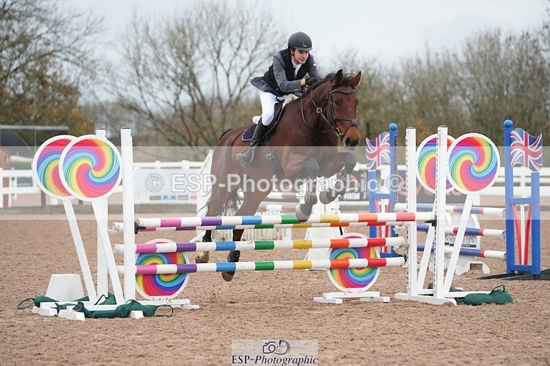 251109-083559-03037 - Cls 15 British Novice and 90cm Open