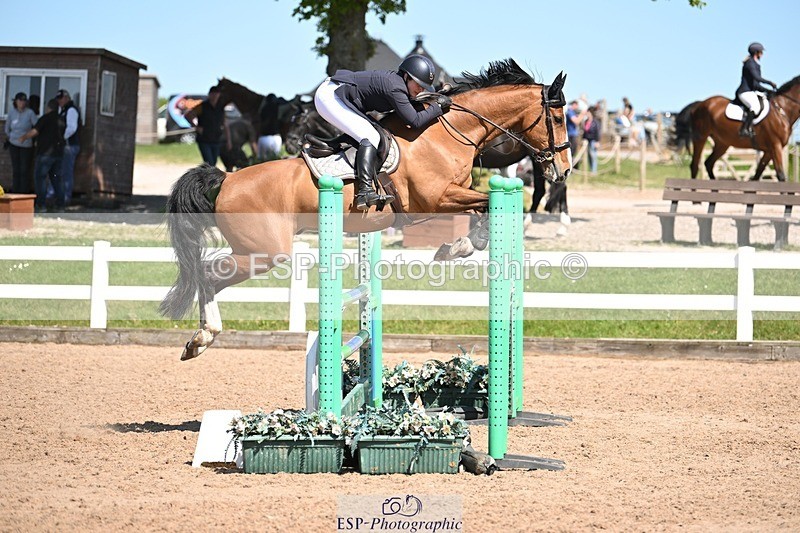 250510-145249-11843 - Cls 23 1.05m Amateur Quali