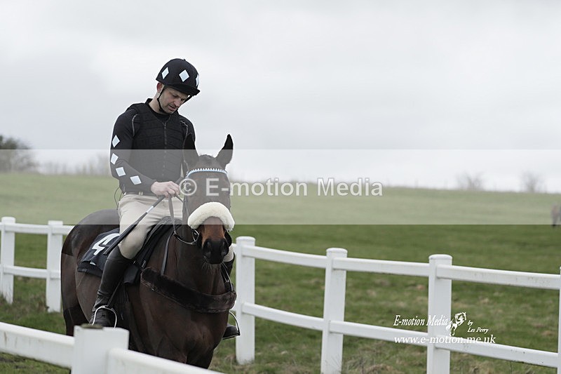 PtP 260323 0144 - New Forest Hounds Point-to-Point Larkhill 26/03/23