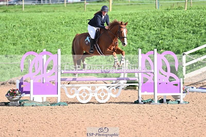 231014A-105235-04242 - Cls 18 Newcomers & 1.10m Open