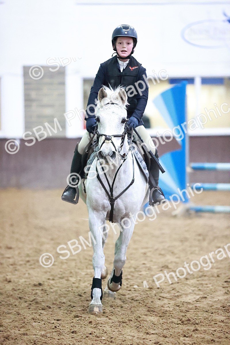 SBM_001707 - Class 9 - Pony Intro 75cm