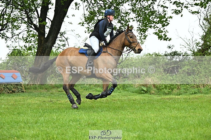 250418-101048-01340 - 029-Harriet.Birkby-CBH.CLOVER.LINING