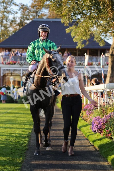 yr08102021r7-39 - Race 7 5.25pm The IRE Incentive, It Pays To Buy Irish Handicap