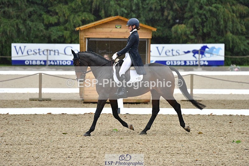 231018-143010-00584 - 001-HAZY.DREAM-Danielle.Dunn-DR