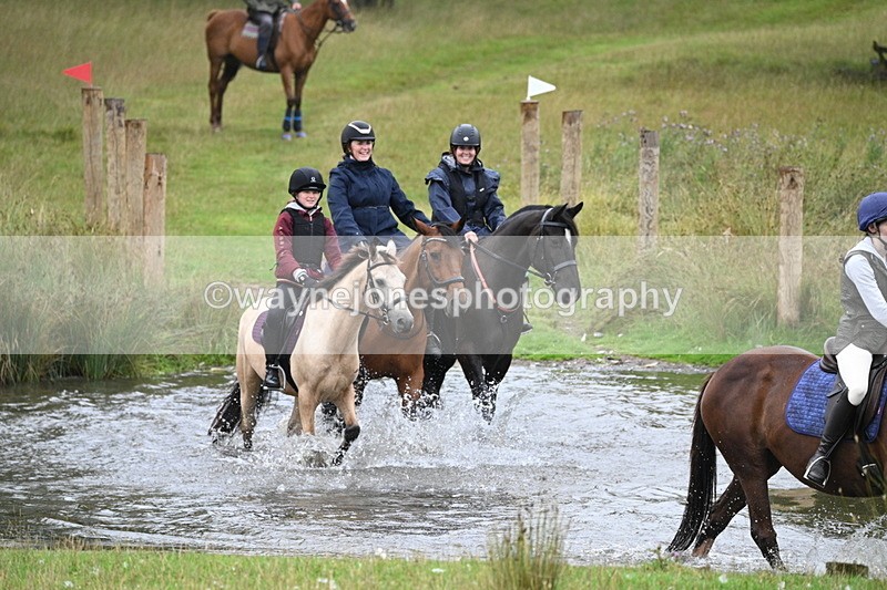 WJ7_6243 - Time at Water 09:30 to 10:00