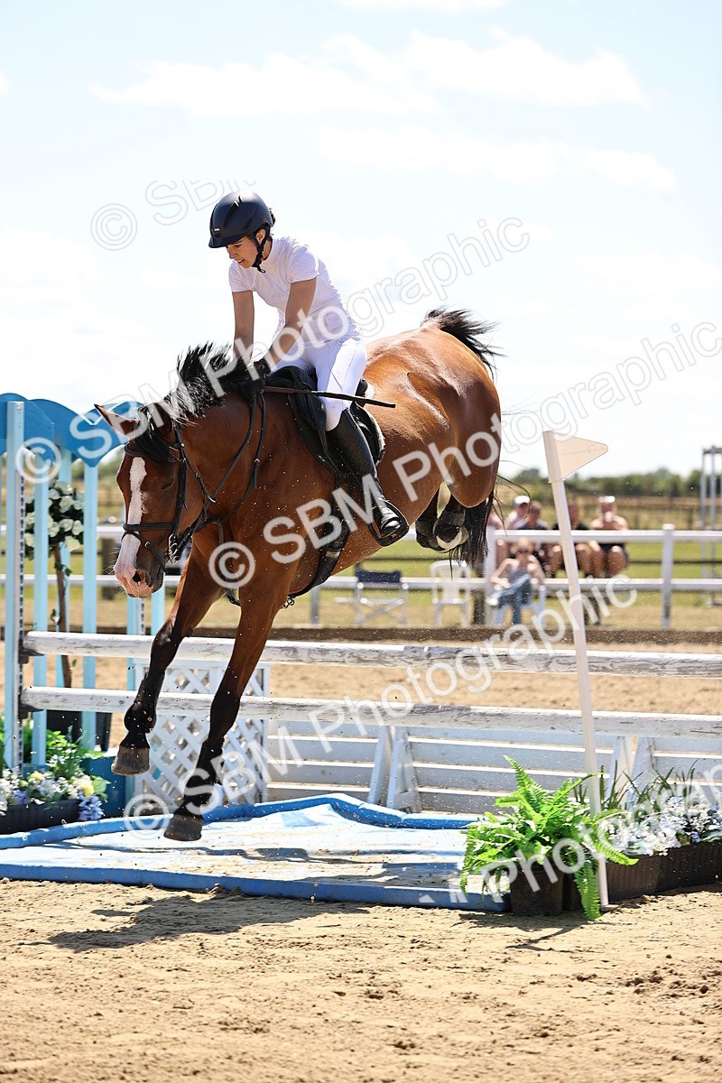 SBM_014885 - Class 15 - Senior Newcomers - 1.10m Open