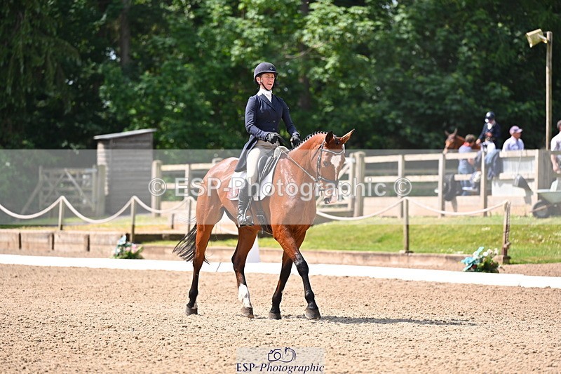 250523A-111031-06248 - C-272-Louisa.Lockwood-KILCANNON.OREO