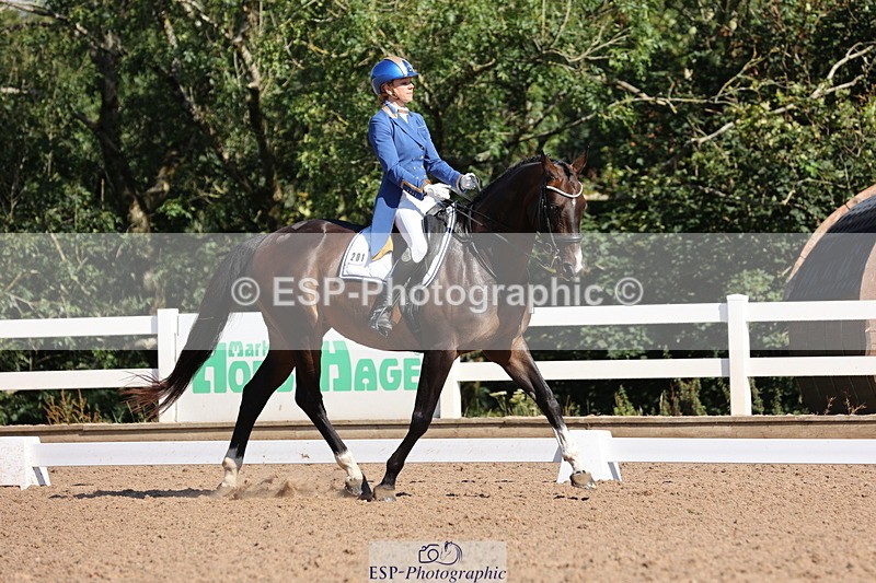 240816A-101814-02866 - 201-Natasha.Collings-Costello-Dovevale.Tender.Dove