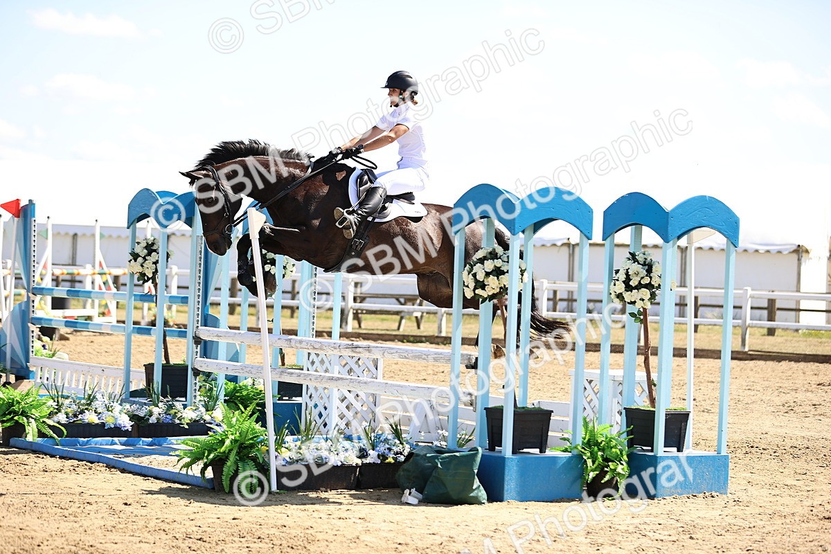 SBM_015455 - Class 16 - Senior foxhunter - 1.20m Open