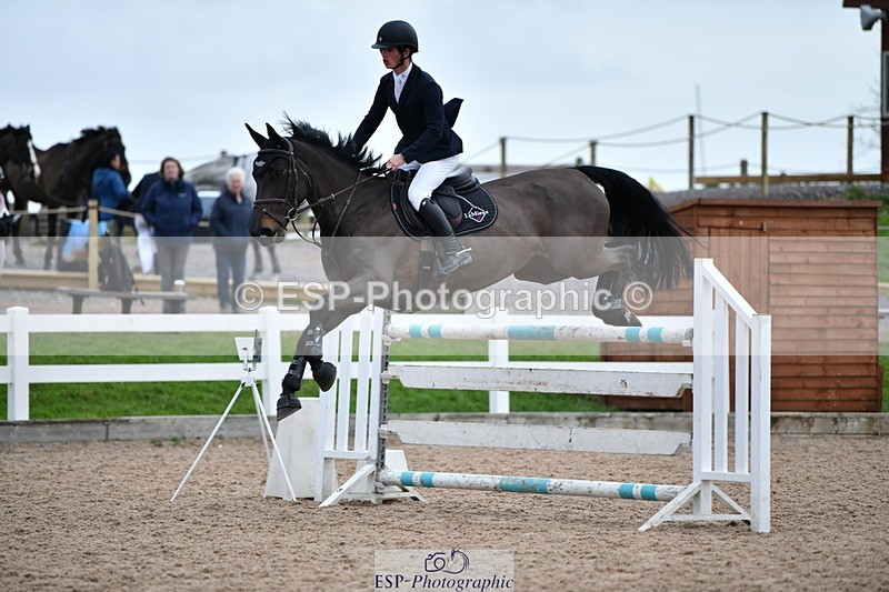 240124A-143115-00863 - Cls 5 Foxhunter & 1.20m Open
