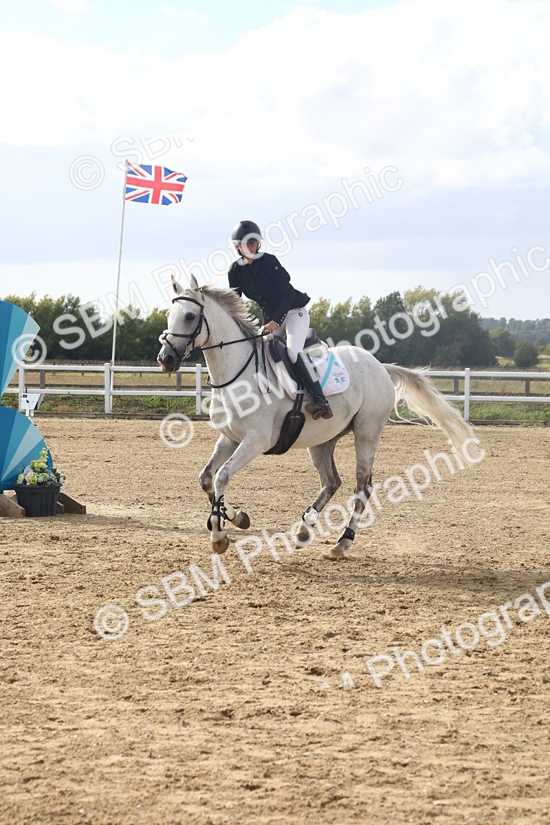 SBM_008032 - Class 12 - 90cm Champs