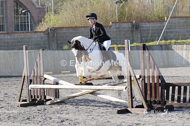 _EST0149 - Bourne Valley Riding Club Winter Showjumping 27/03/22