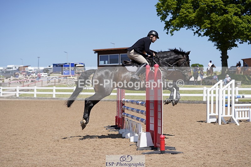 230527A-144150-04718 - Cls 23 1.05m Amateur Quali