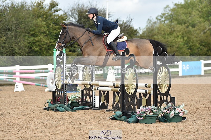 231013A-104600-01387 - Cls 1 85cm Amateur Quali