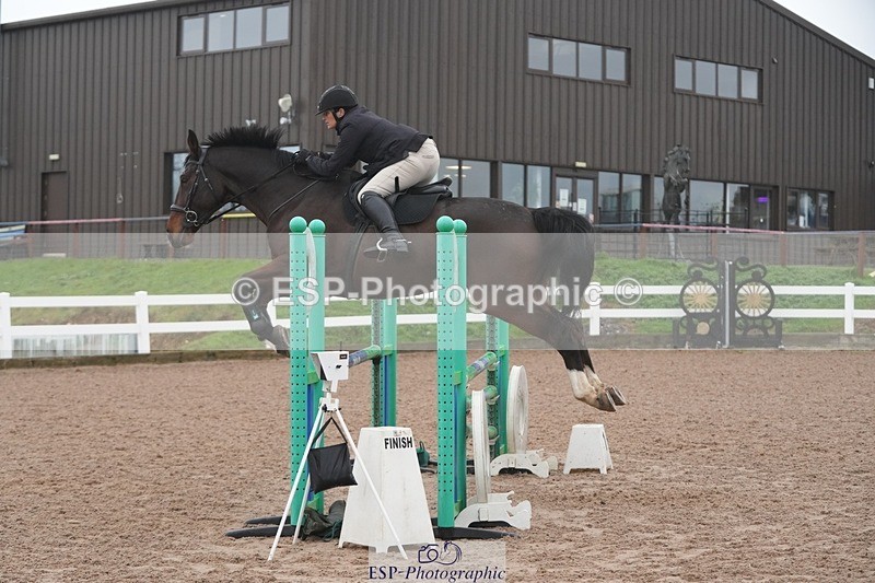 251107-121314-00703 - Cls 4 Snr 1.05m Open