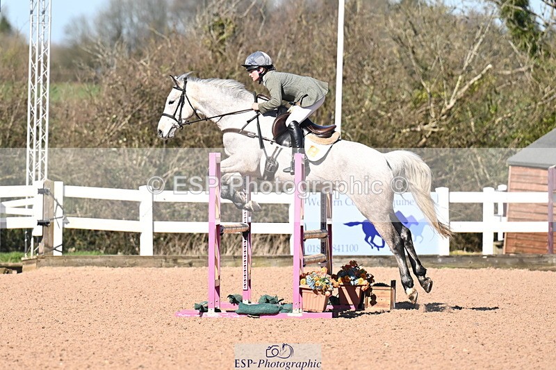 260318B-104852-00179 - Clear Round & Brit Nov 90cm