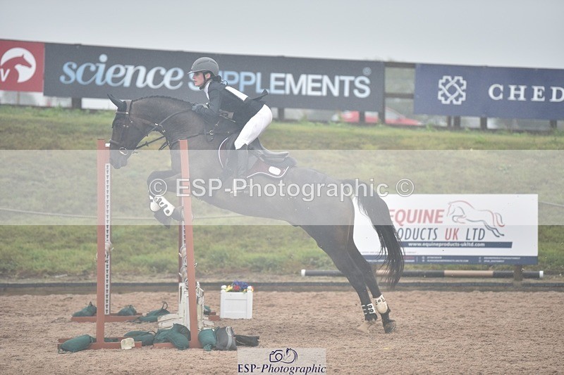 250830-150218-03796 - G-325-Jessie.Dando