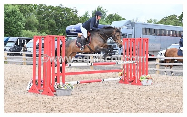 BPP_1016 - CLASS 3 FRI Senior Discovery/ 1m Open
