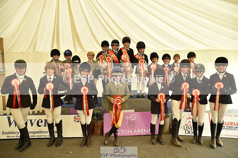 240823X-151154-17980 - 60cm Presentations