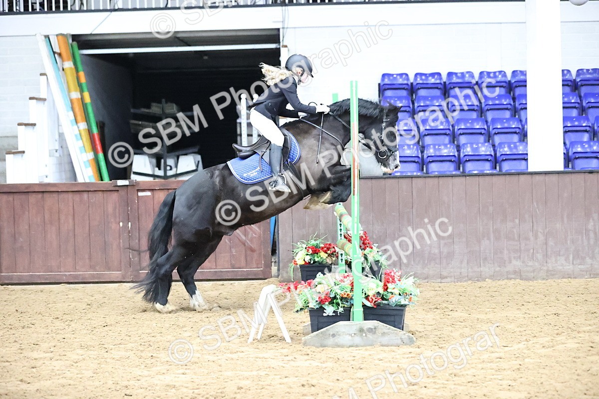 SBM_010012 - Class 10 - Eskadron Pony Winter Discovery Championship Qualifier