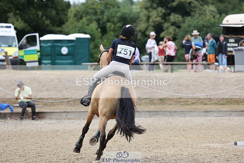 250803A-152610-15766 - Q-751-Fiona.Lewis-BALLYANNY.BUTTONS