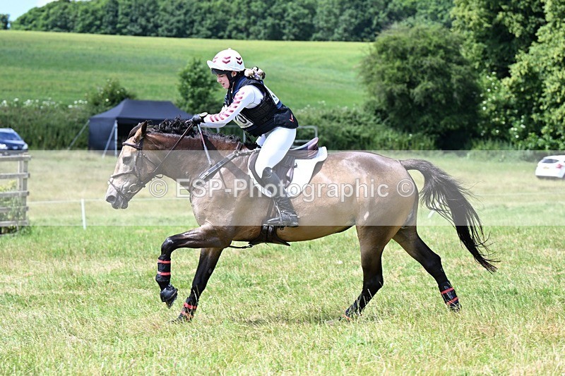 240630X-130334-7648 - 370-Bronwen_Hender-CREEVAGH_DUN