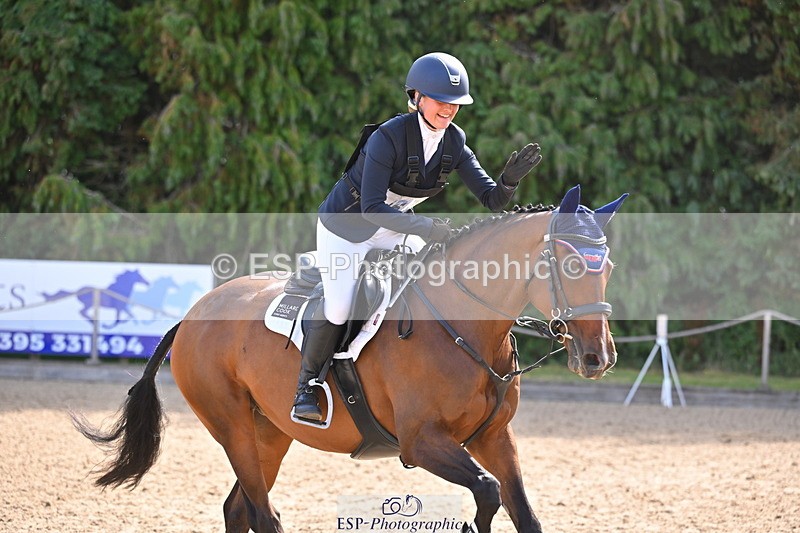 250802A-103825-00653 - B-067-Sophie.Parker-LANGALLER.LOVEDAY