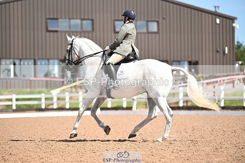 240816A-120758-04827 - 286-Alison.Zuend-Il.Danubio