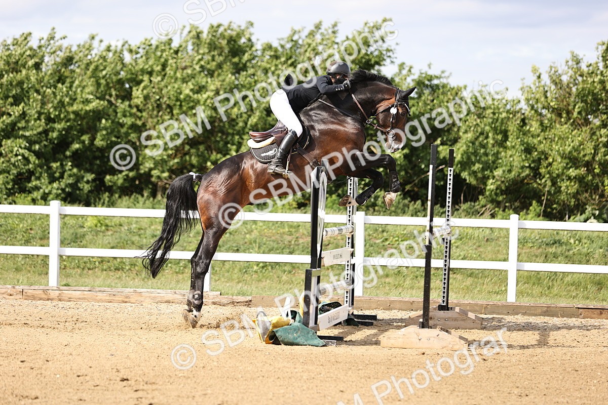 SBM_003660 - Class 13 - Senior Foxhunter - 1.20m