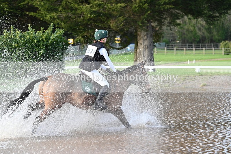 WJ7_9177 - Time 11:18 to 11:27