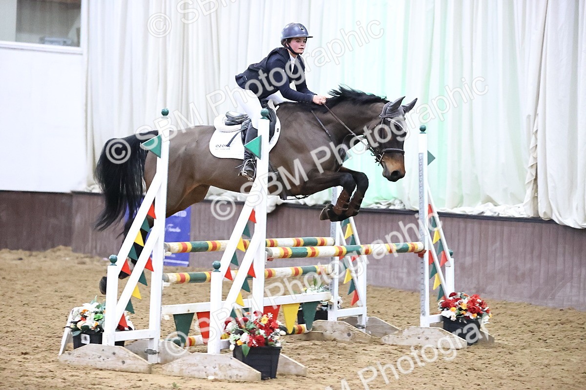 SBM_003481_Class 15 - Senior Discovery - 100m - Customer Cart - Jess