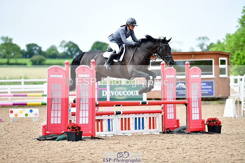 240524A-100156-02390 - Cls 21 British Novice and 90cm Open