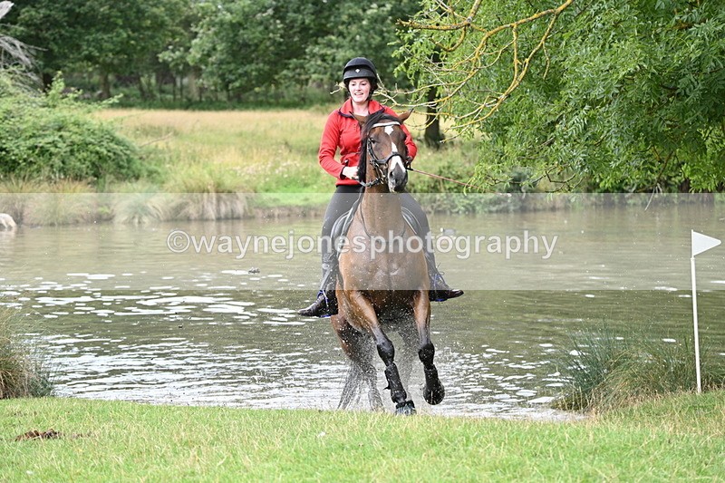 WJ7_2526 - Time at Water 11:14 to 11:36