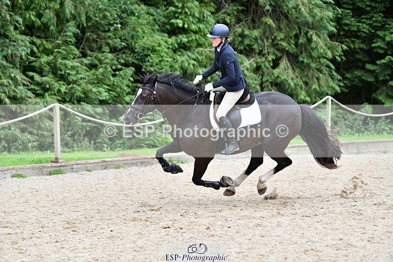 240712-104108-32804 - Cls 137 British Novice and 90cm Open