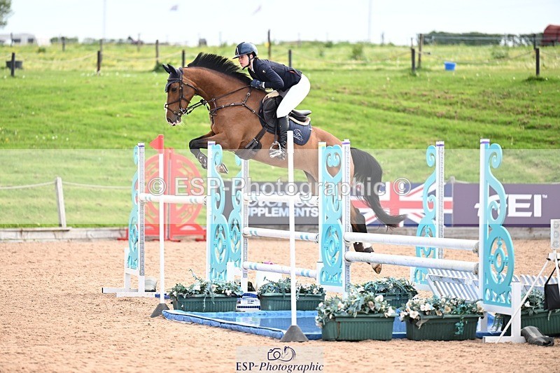 260507-093013-01195 - Cls 1 Snr Foxhunter