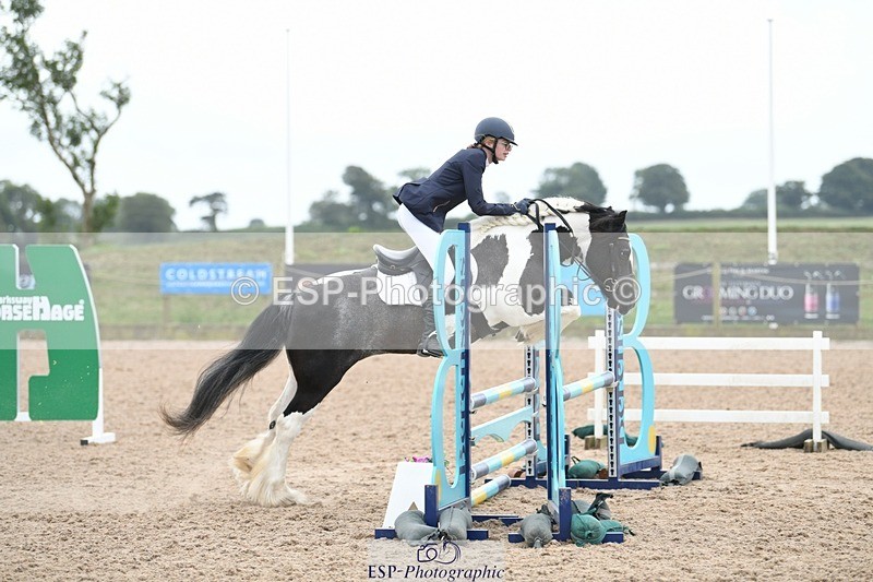 250807-103958-00244 - 80cm Round 1