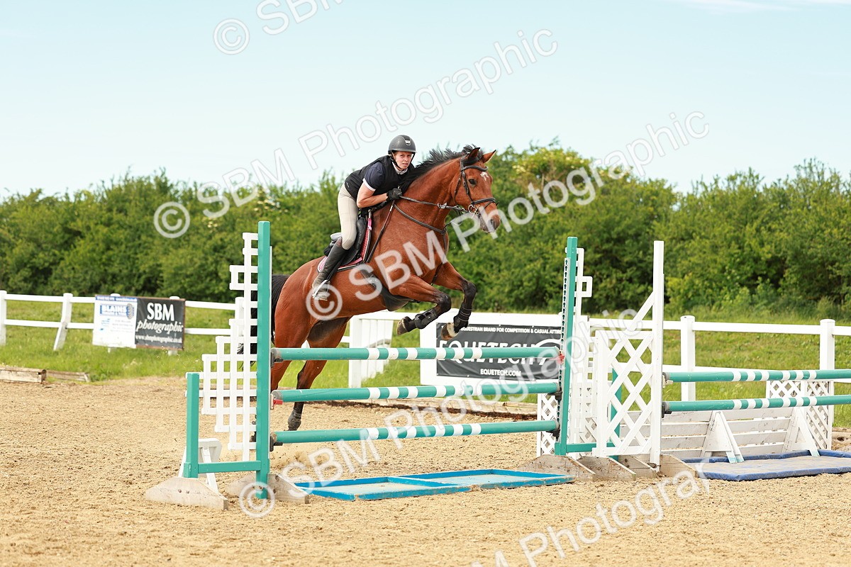 SBM_002168 - Class 4 - Senior Newcomers - 1.10m