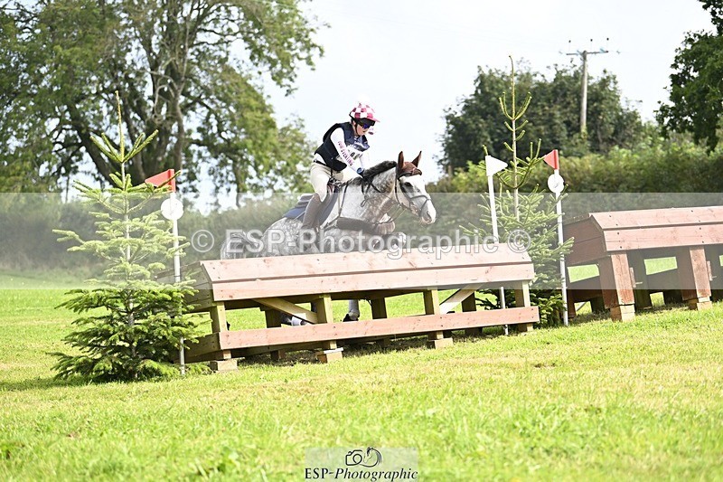 240831A-111003-00595 - 083-Isla.Willmington-HSH.CROWN.CRUISE