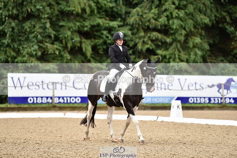 140109A-231606-08410 - 129-Nicole.Windley-Sweetcombe.Huntsmans.Girl