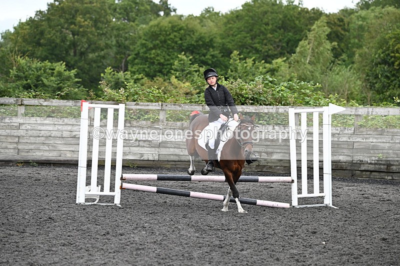 WJ6_0412 - Clear Round 1