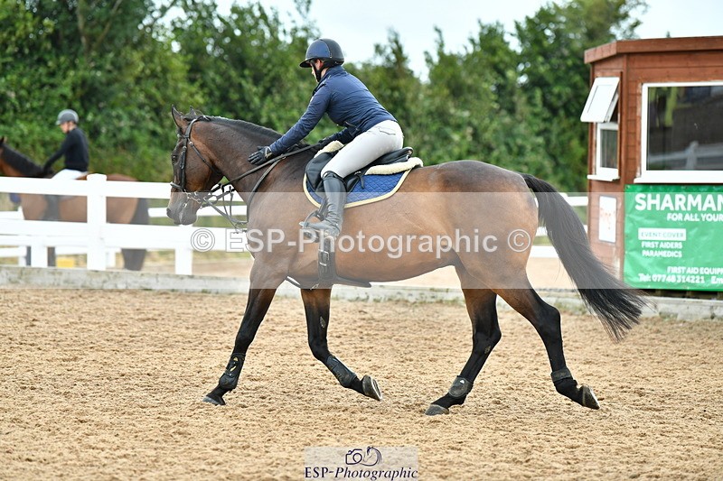 230730A-143608-10390 - Cls 35 1.05m Amateur Quali