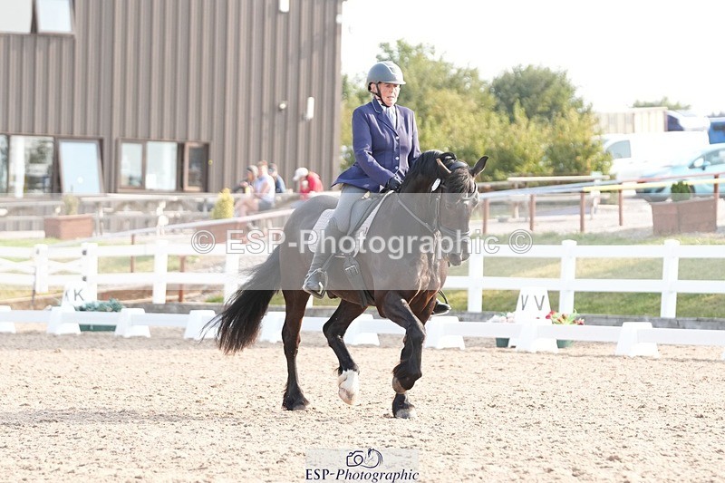 250817-090150-07067 - 115-Alison.AndrewsBercoed.Sambo