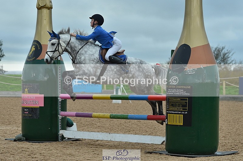 231119A-134812-06058 - Sun Cls 26 Springboard 128cm & 138cm