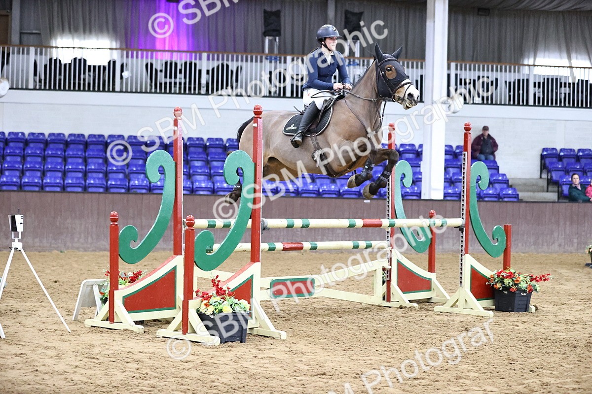 SBM_001587 - Class 4 - Senior Newcomers - 1.10m Open