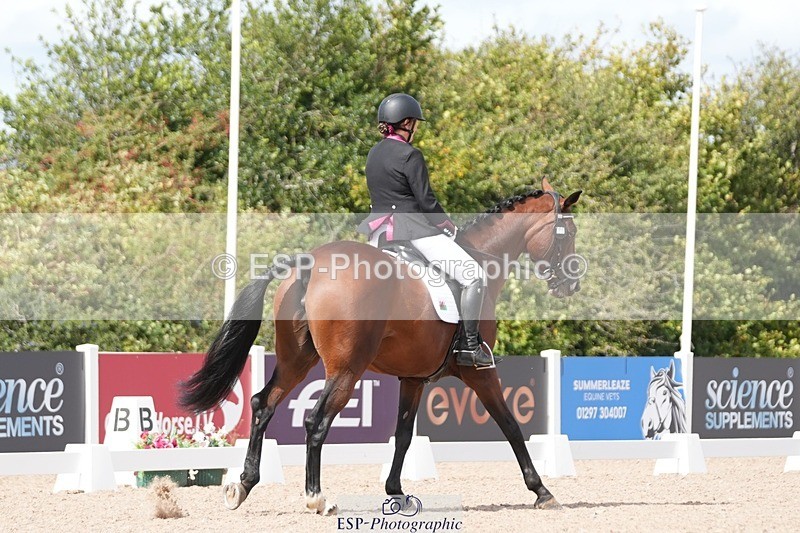 250906-133633-03339 - 111-Kerry.BevanKardashian