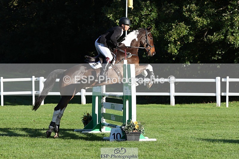 231022-093506-23979 - 640-UP.TO.MISCHIEF-Will.van.Ufford-TrotUp+SJ